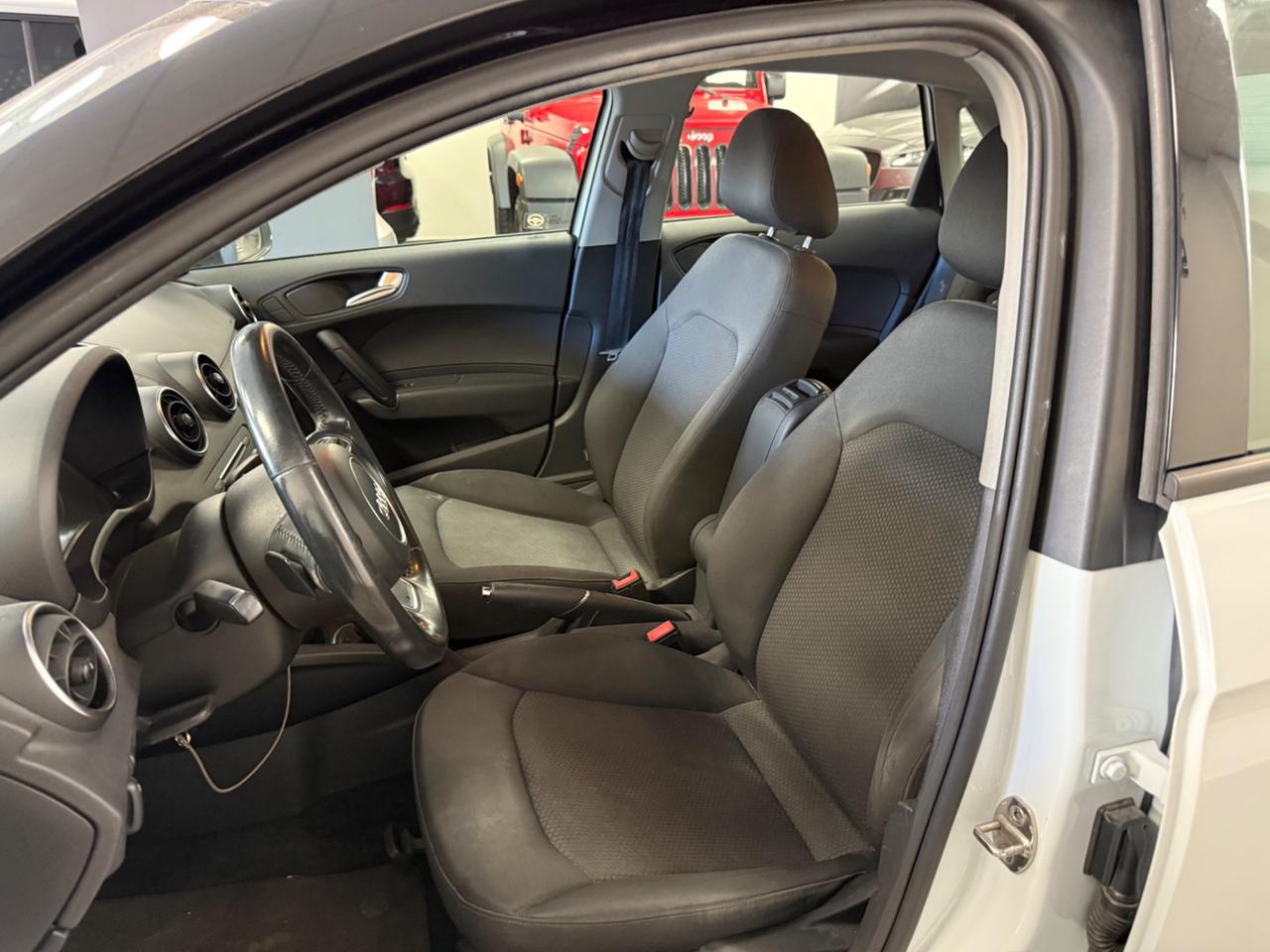 Audi A1 SPORTBACK tdi s-line