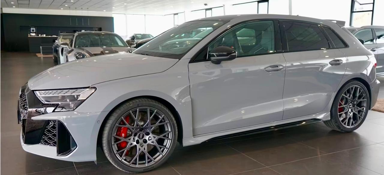 Audi RS3 GRIGIO NARDO'