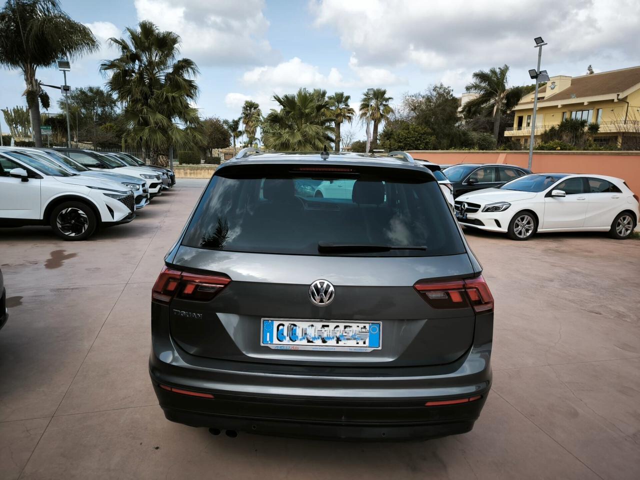 Volkswagen Tiguan 2.0 TDI SCR DSG Business BlueMotion Technology