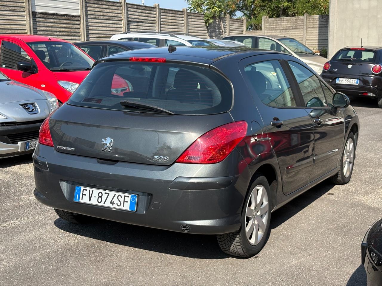 Peugeot 308 1.6 VTi 120CV 5p. GPL