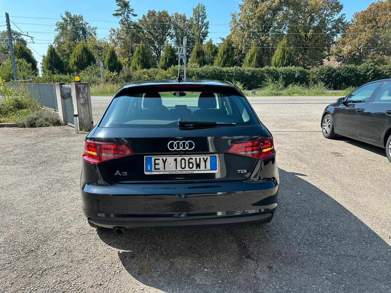 Audi A3 1.6 TDI clean diesel Ambition