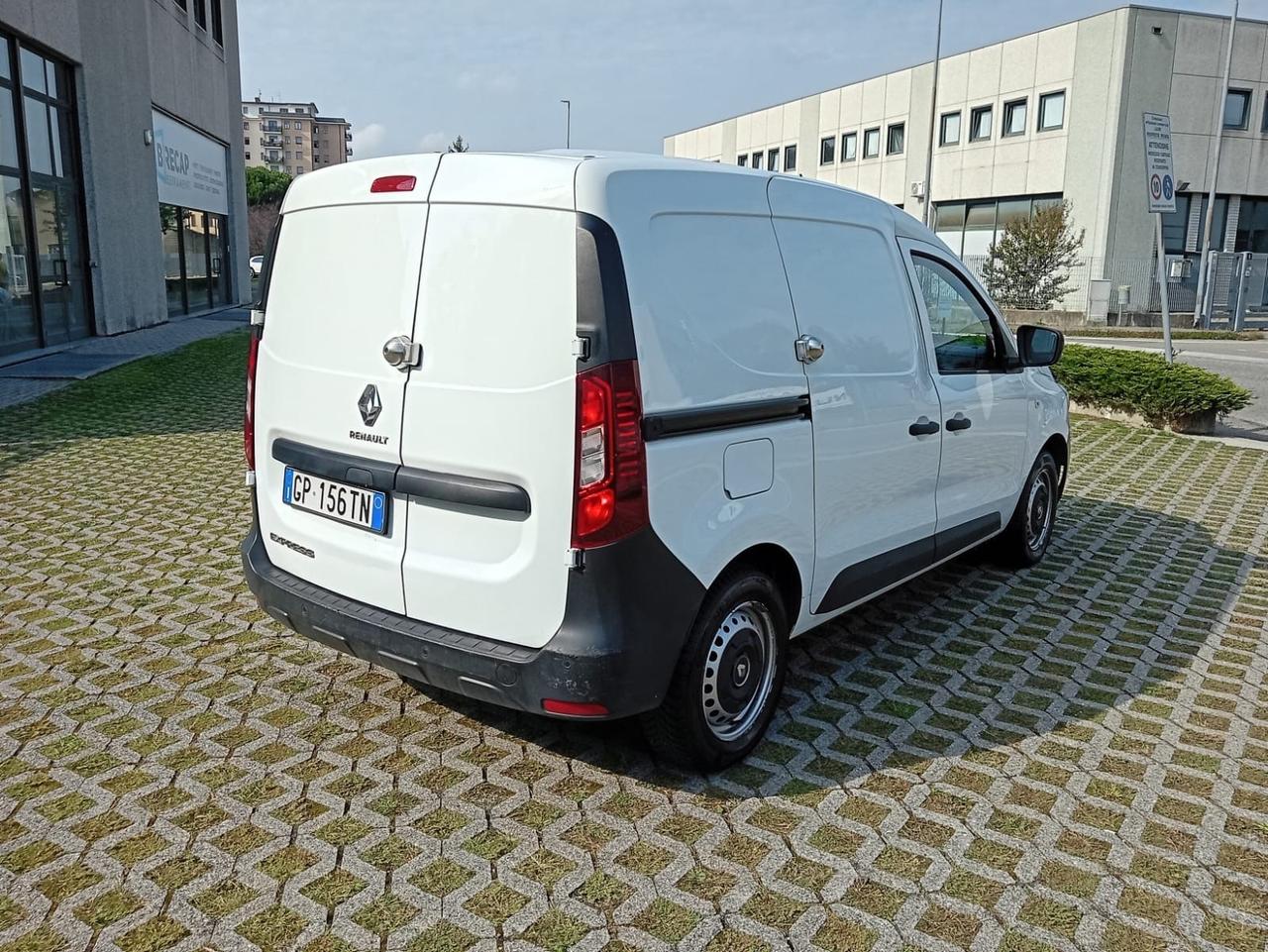 Renault Express 1.4 Blue dCi 95 Sensori*Aux*Usb