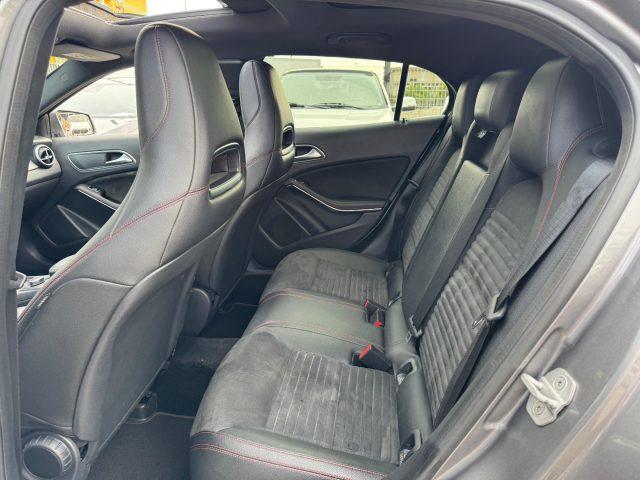 MERCEDES-BENZ GLA 200 CDI Automatic Premium