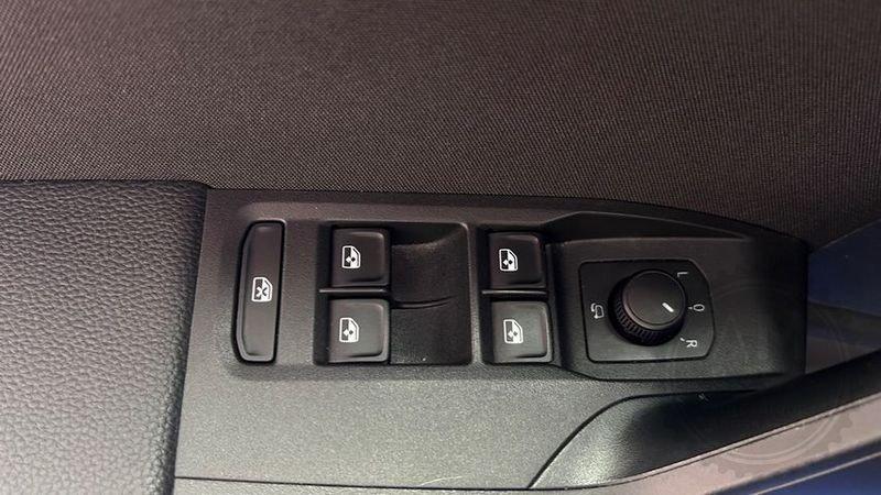 Seat Arona Arona 1.0 EcoTSI 110 CV FR RETROC. NAVI P.ZO REALE