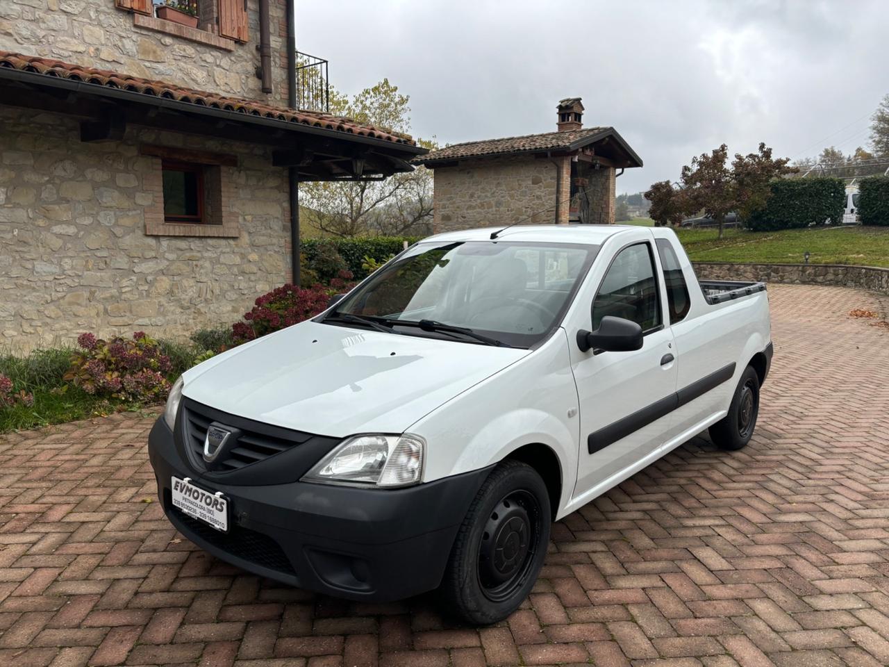 Dacia Logan Pick-Up 1.5 dCi 75CV GANCIO TRAINO