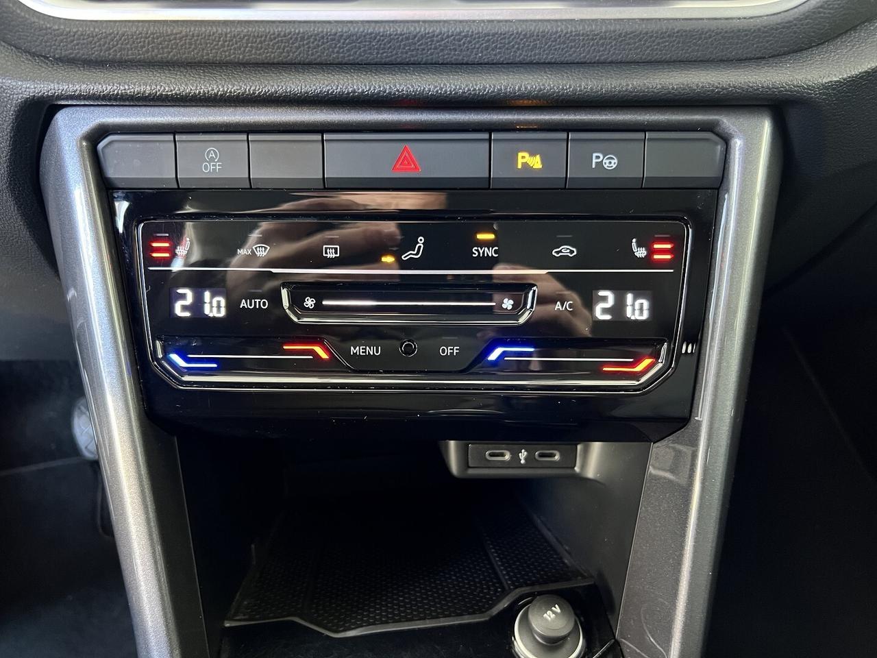 VOLKSWAGEN T- ROC STYLE - 2022