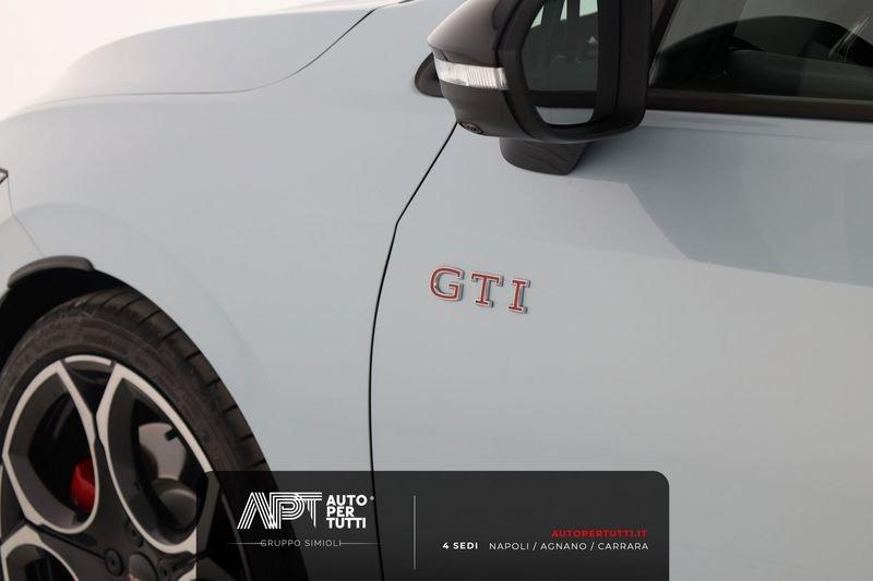Volkswagen Golf Golf 2.0 tsi GTI 265cv dsg