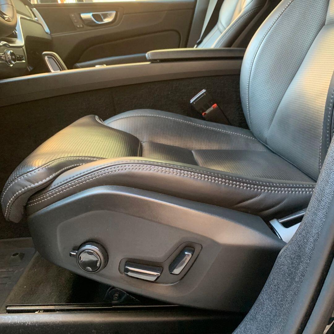 Volvo XC60 2022 **AUTOCARRO**