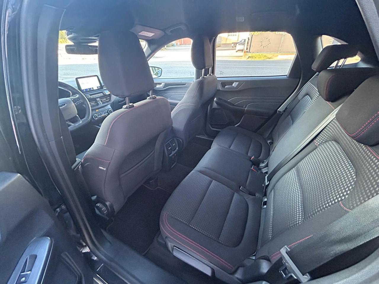 Ford Kuga 2.0 EcoBlue 120 CV aut. 2WD ST-L.Design
