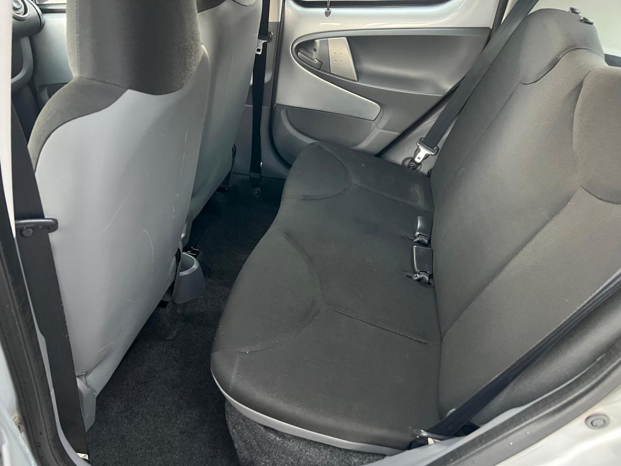 Toyota Aygo 1.0 12V VVT-i 5 porte