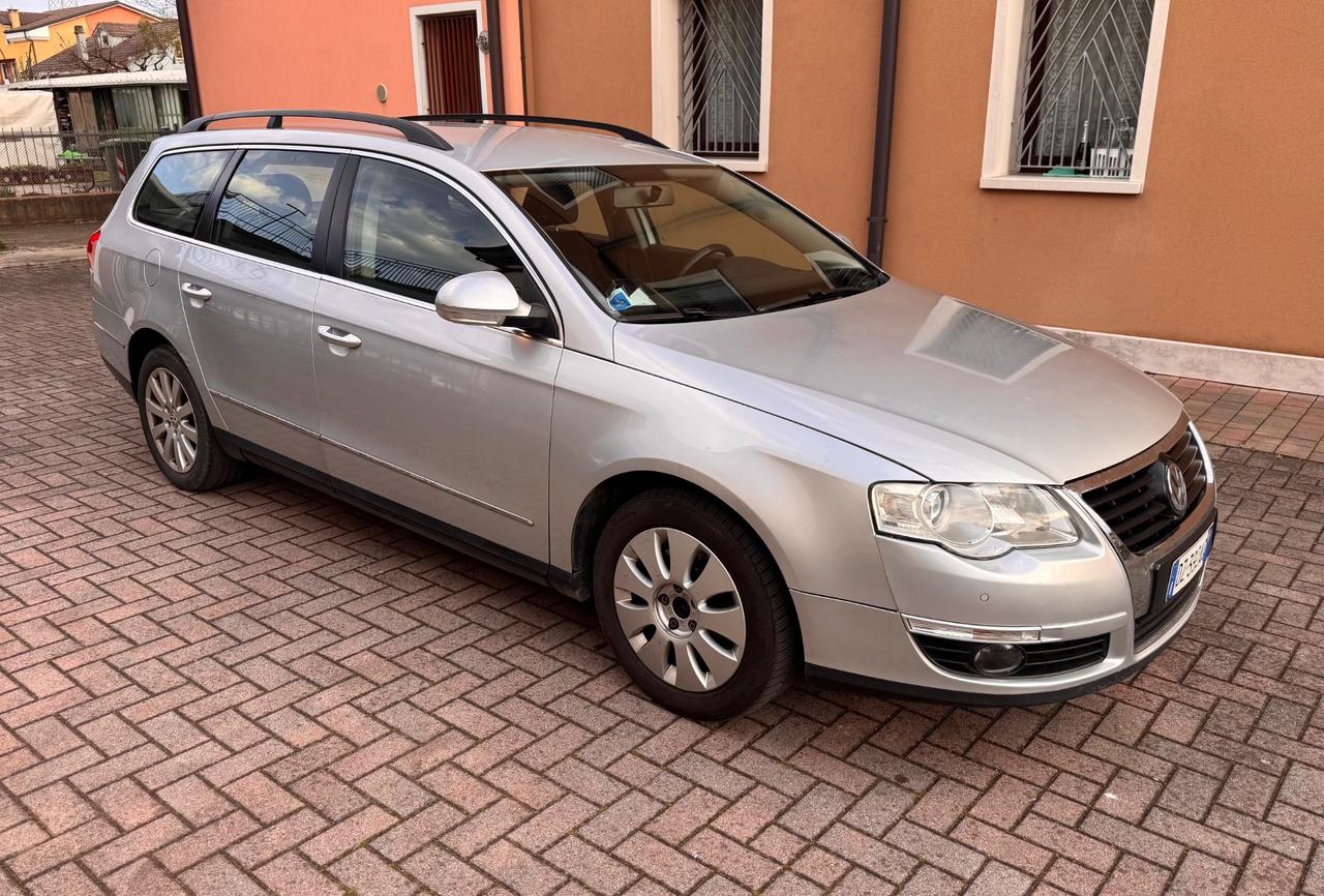 Volkswagen Passat 1.4 Benzina - Metano