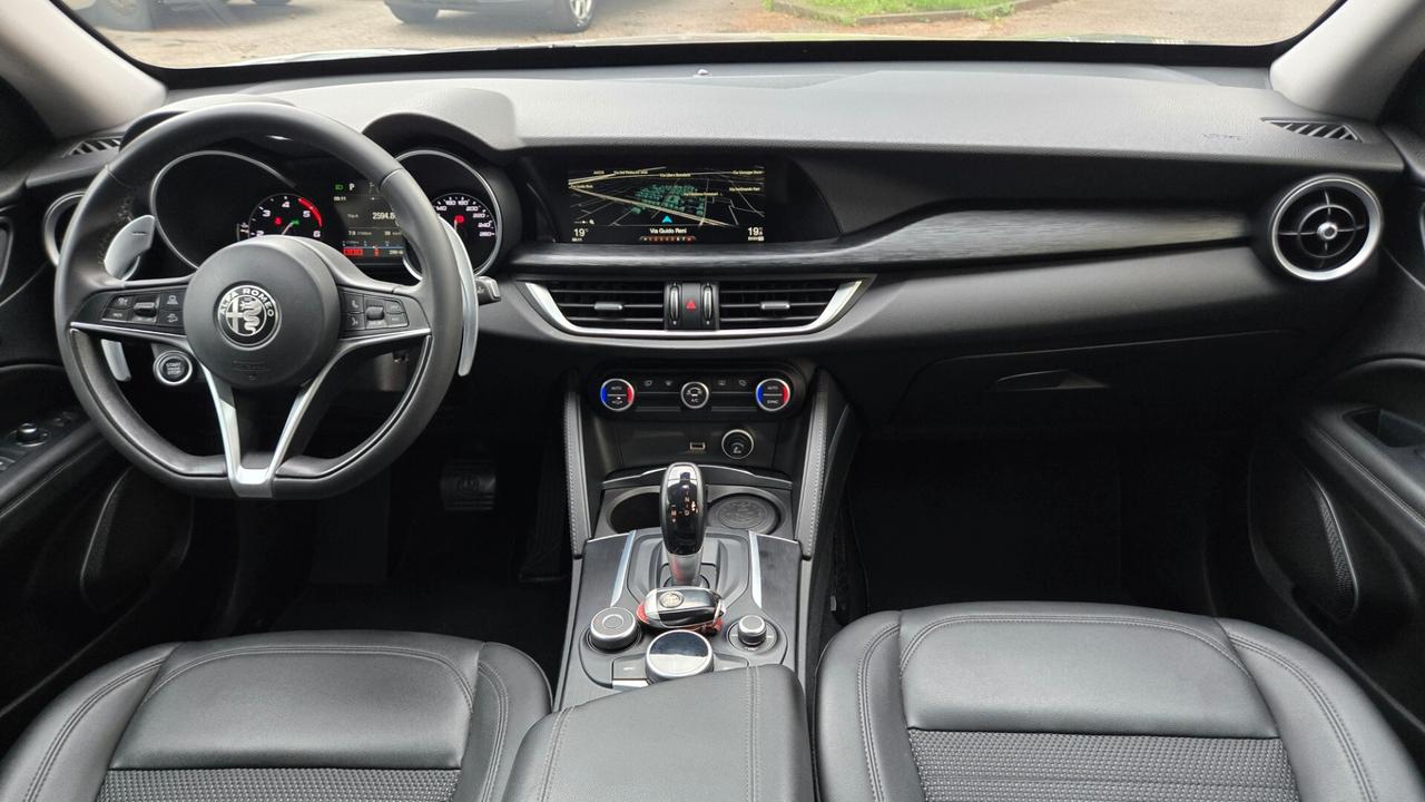 Alfa Romeo Stelvio 2.2 Turbodiesel 210 CV AT8 Q4 Executive