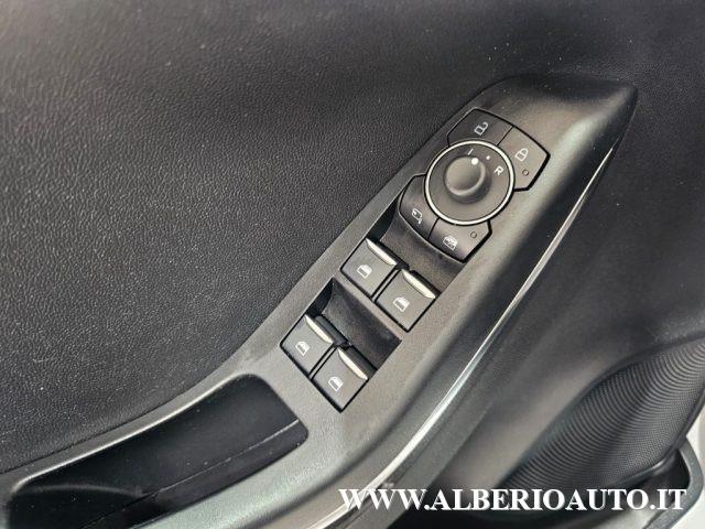 FORD Puma 1.0 EcoBoost Hybrid 125 CV S&S Titanium X