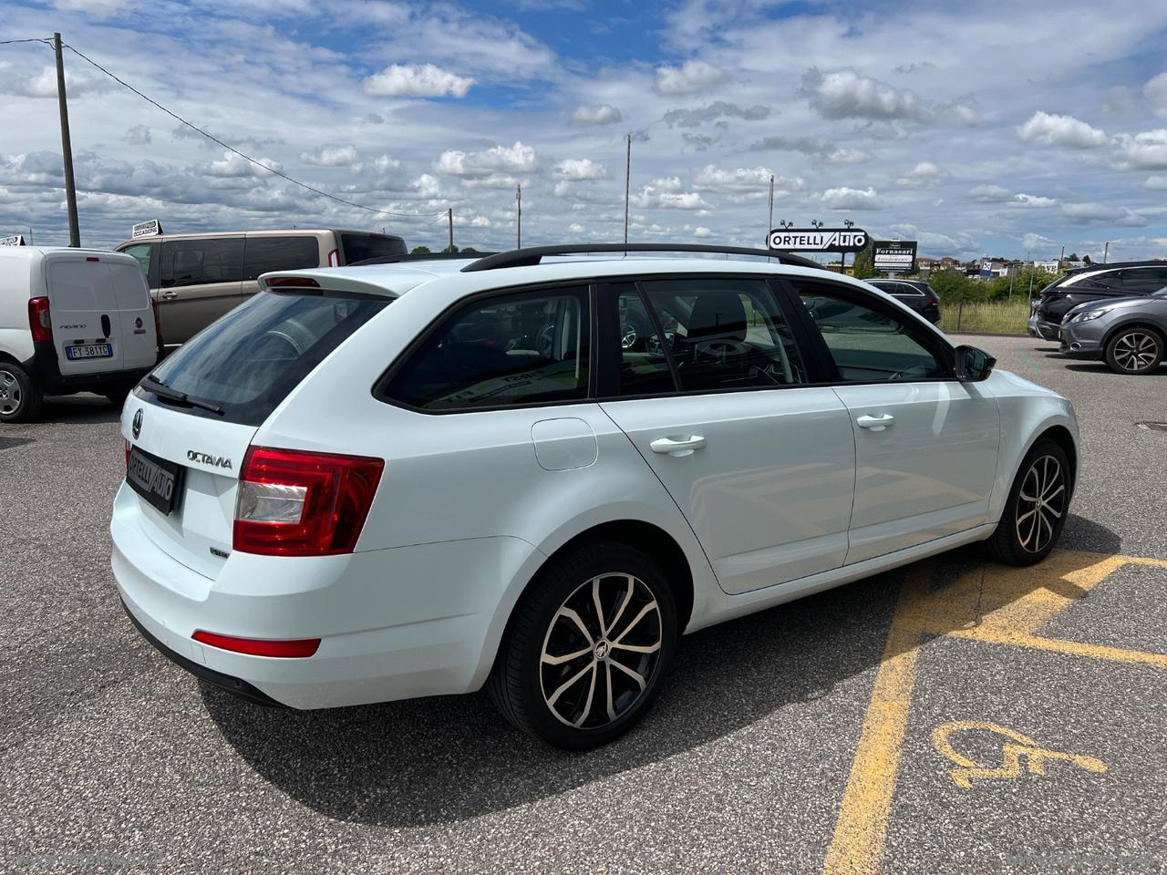 SKODA Octavia 1.4 TSI DSG Wagon Exec. G-Tec UNICO PROPRIETARIO