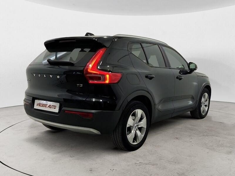 Volvo XC40 T2 Geartronic Momentum