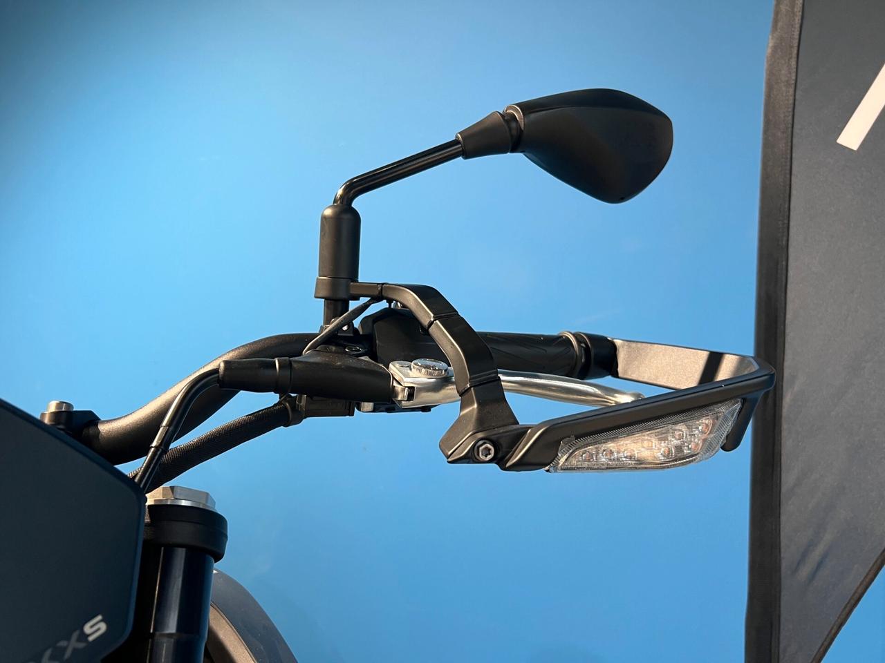 Benelli BX 125 S