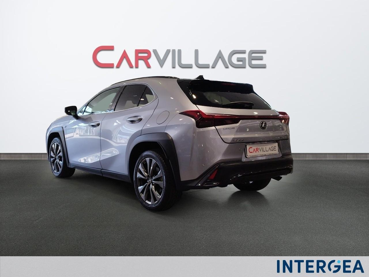 LEXUS UX 250h 2.0 Design 4wd cvt