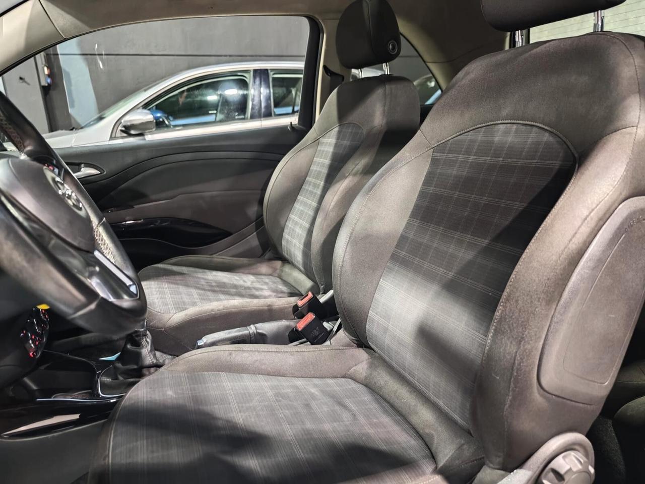 Opel Adam Tetto+Benzina Neopatentati