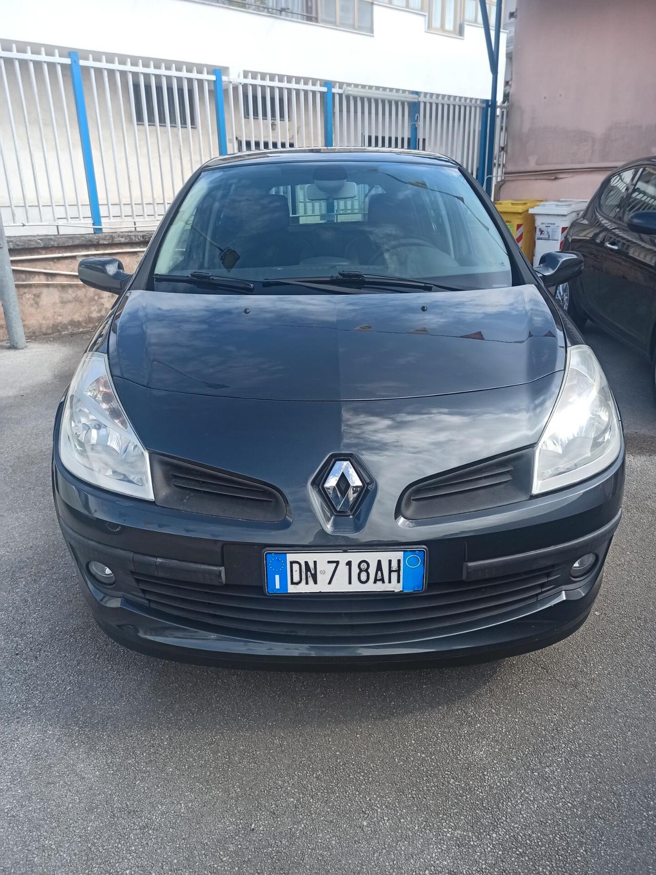 Renault Clio Storia 1.2 75 cv 5 porte Dynamique