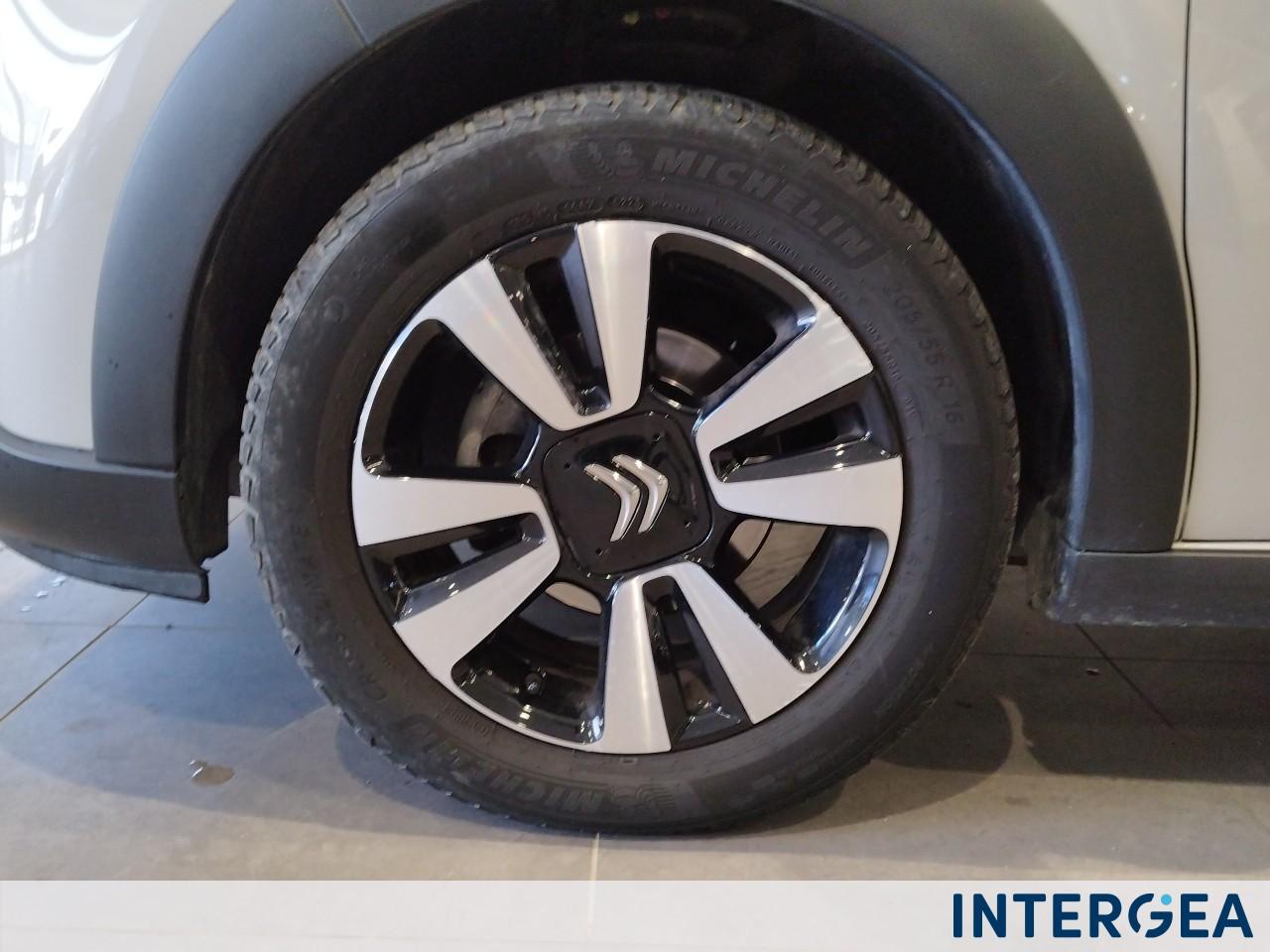 CITROEN C3 1.2 puretech Shine s&s 110cv