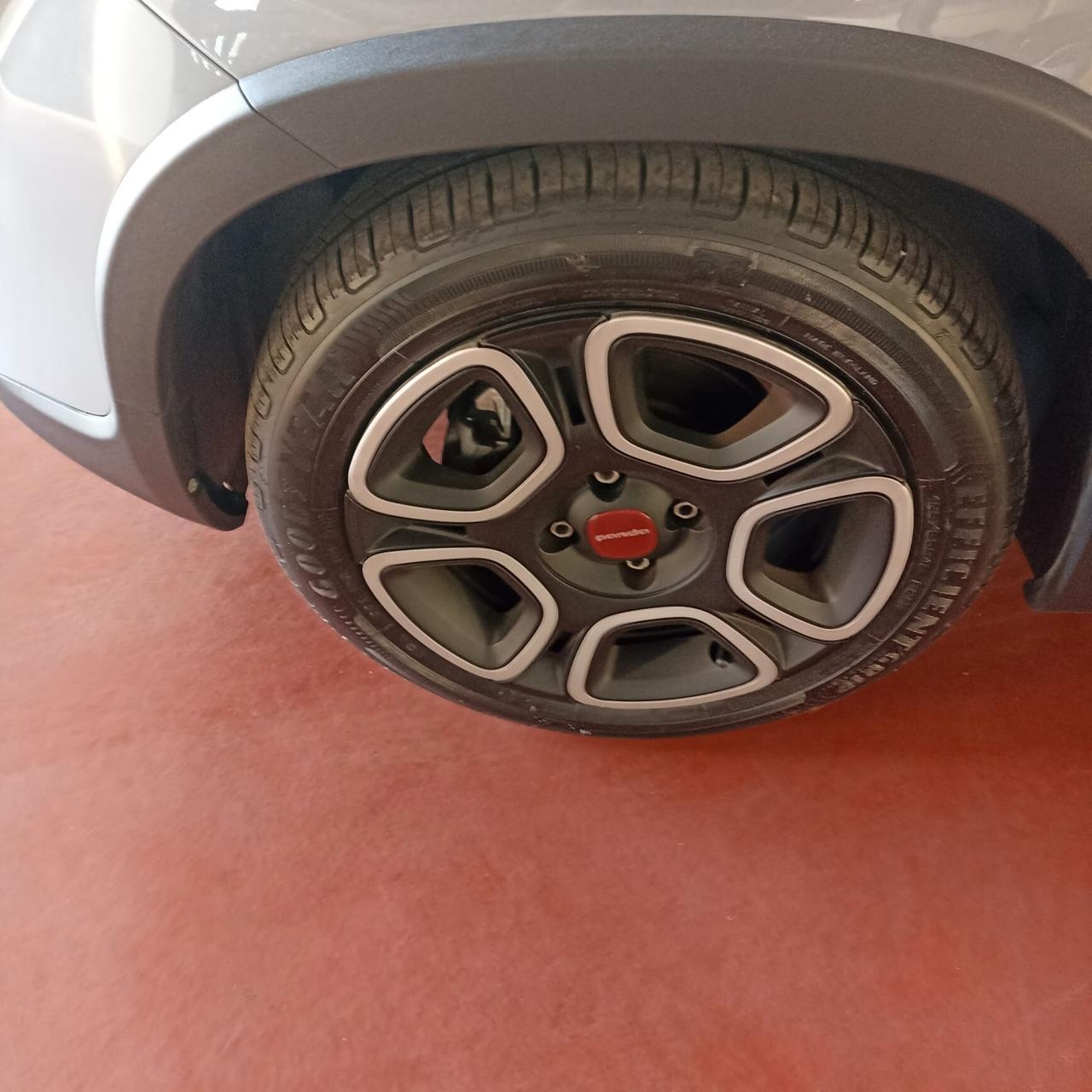 Fiat Panda 1.0 FireFly S&S Hybrid Red