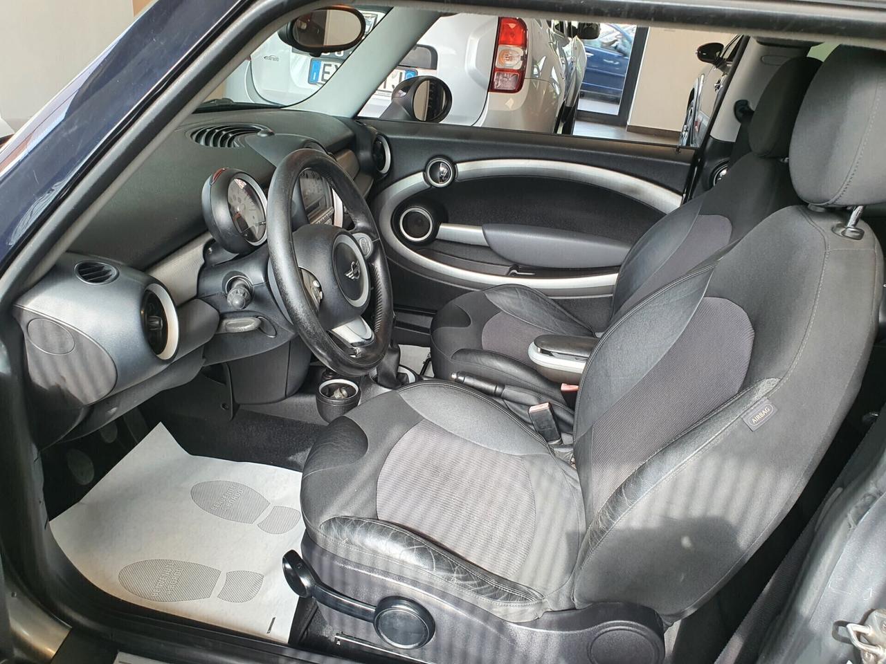 Mini Cooper D Clubman 1.6 110 cv