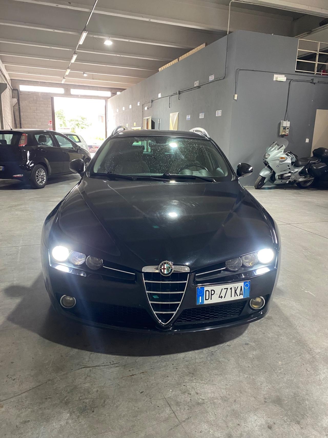 Alfa Romeo 159 1.9 JTDm 16V Sportwagon 156km