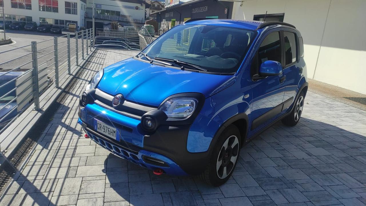 FIAT PANDA CITY CROSS 1.0 IBRIDA 70CV BLU ITALIA