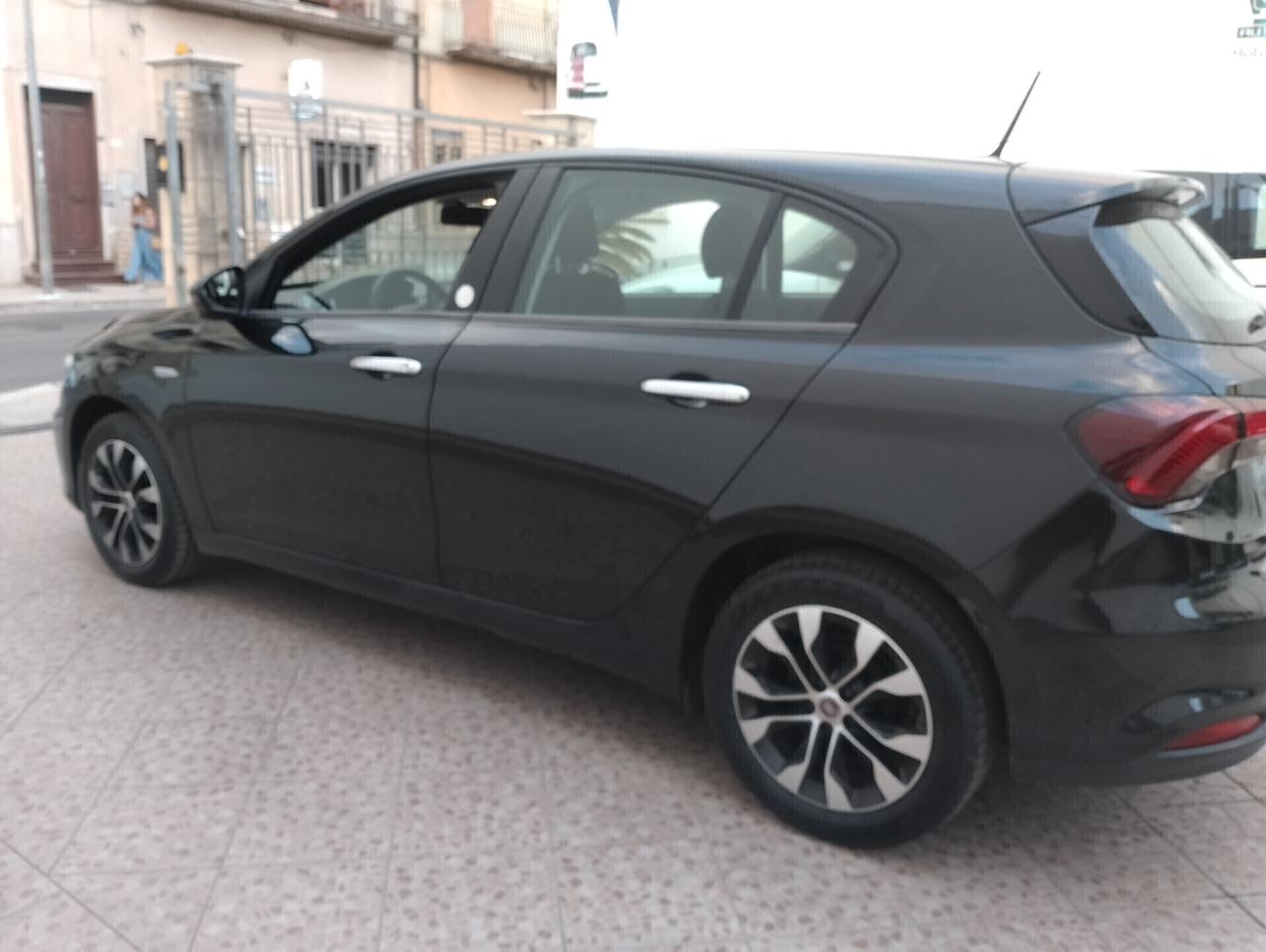 Fiat Tipo 1.3 Mjt S&S 5 porte Sport