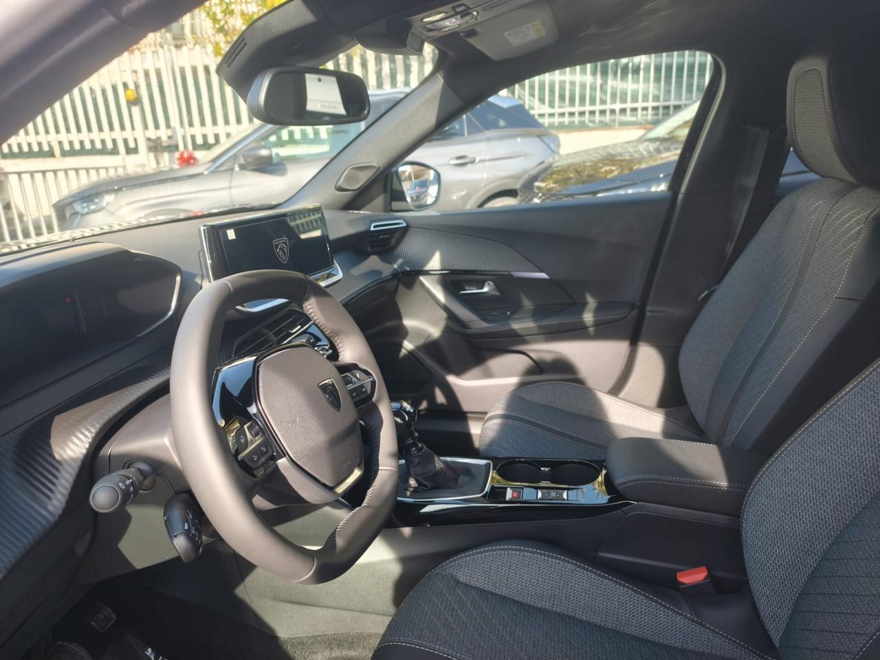 Peugeot 2008 100CV ALLURE PACK !! NUOVA