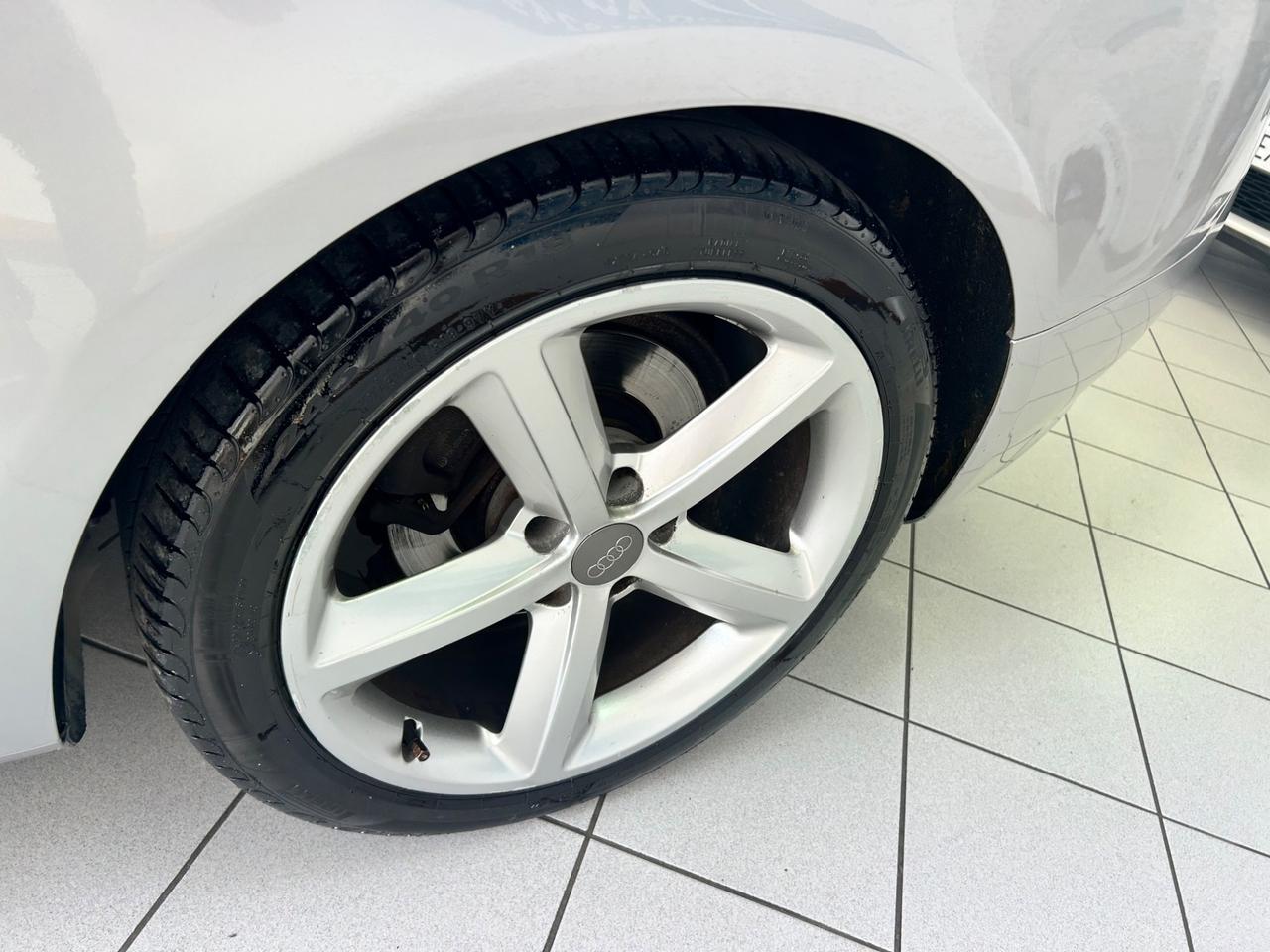 Audi A5 2.7TDI solo rivenditori 2008