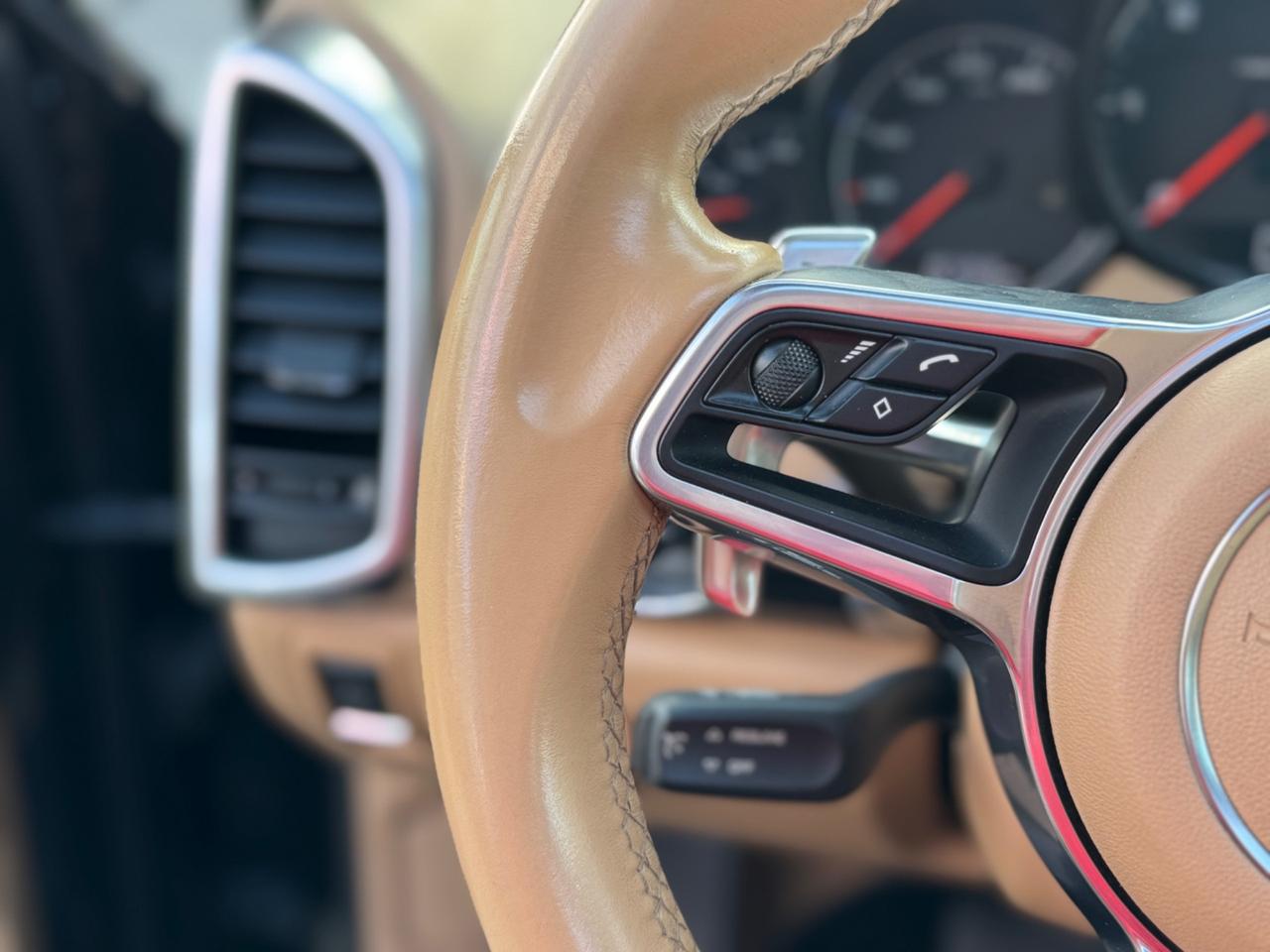 PORSCHE CAYENNE 3.0 D V6 250 CV PLATINUM FULL IVA ESPOSTA