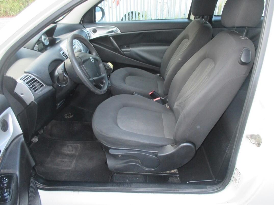 Lancia Ypsilon 1.3 mjt 16v E5 Per Neopatentati