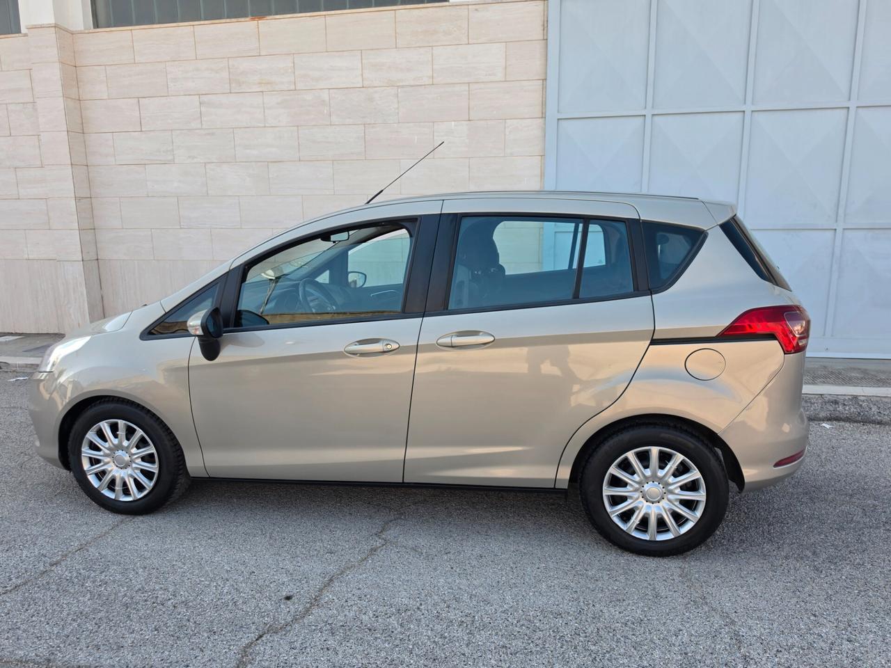 Ford B-Max 1.5 TDCi 75 CV Business