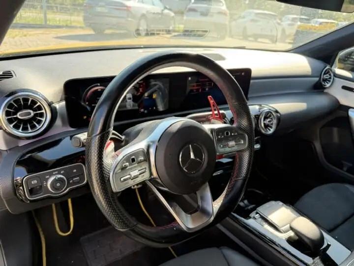Mercedes-benz A 200 d Automatic Premium AMG