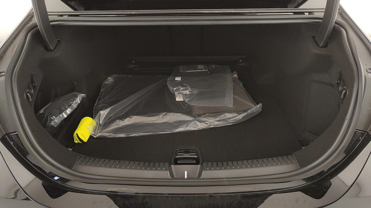 Mercedes-Benz E 220 d 4MATIC