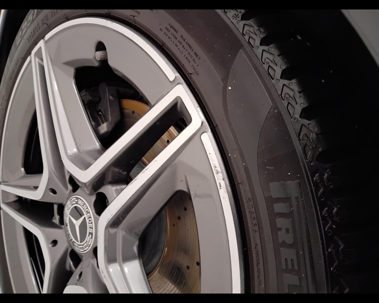 Mercedes-Benz CLA Sh.Brake - X118 - CLA Shooting Brake 200 d Premium auto