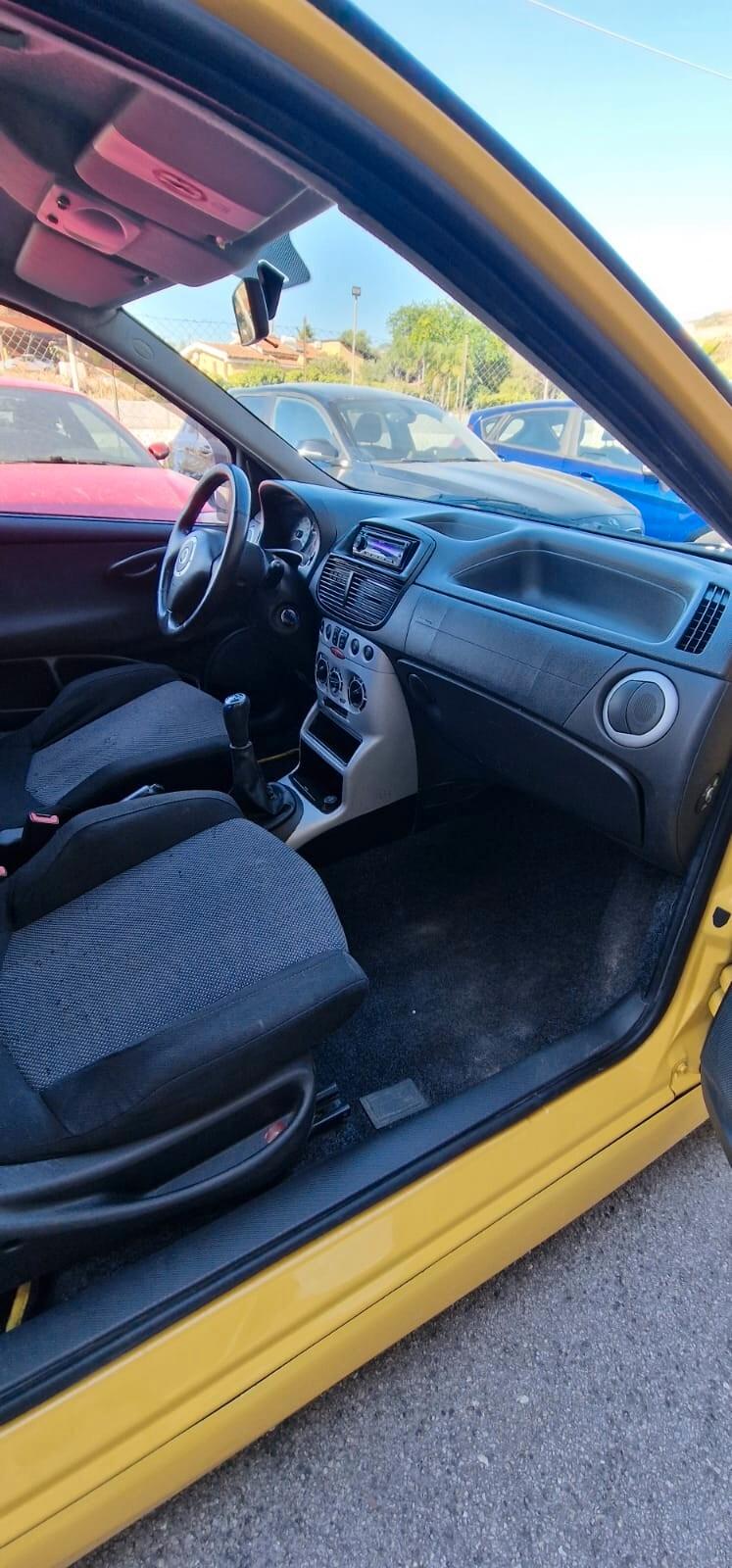 Fiat Punto 1.8 16V 3 porte HGT