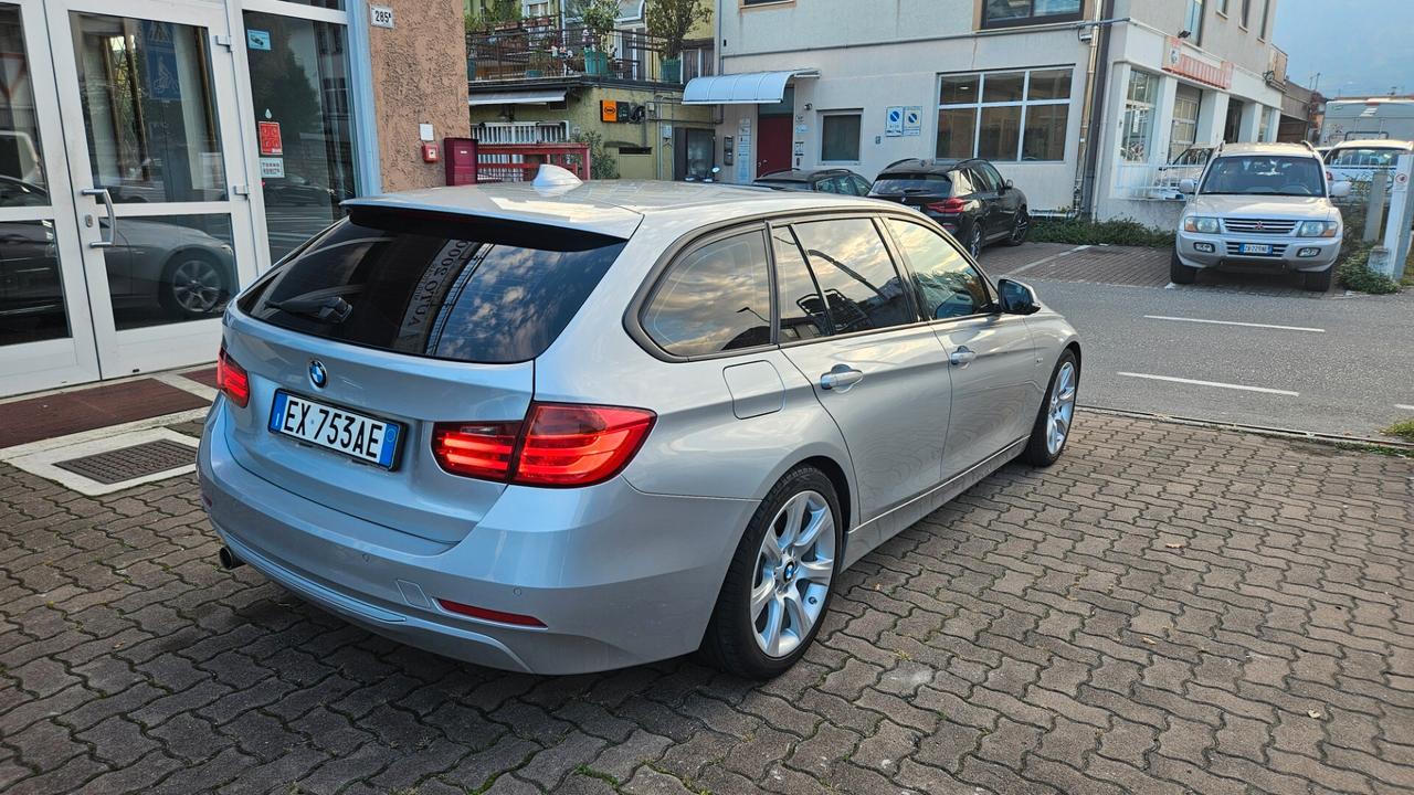 Bmw 320d Touring Modern PELLE-TETTO-NAVY-IMPECCABILE