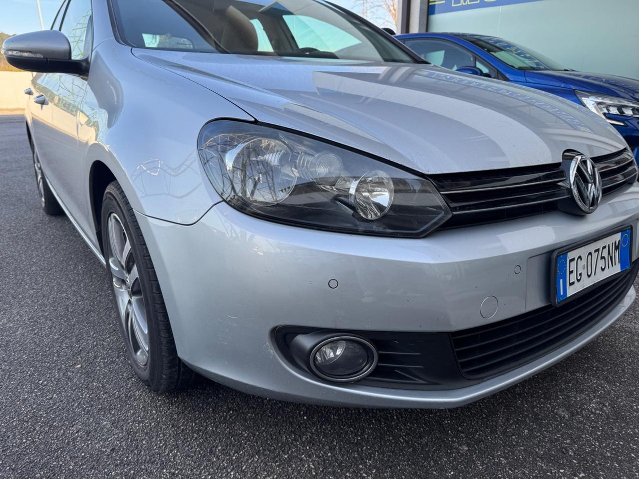 Volkswagen Golf 1.6 TDI Comfortline 2011