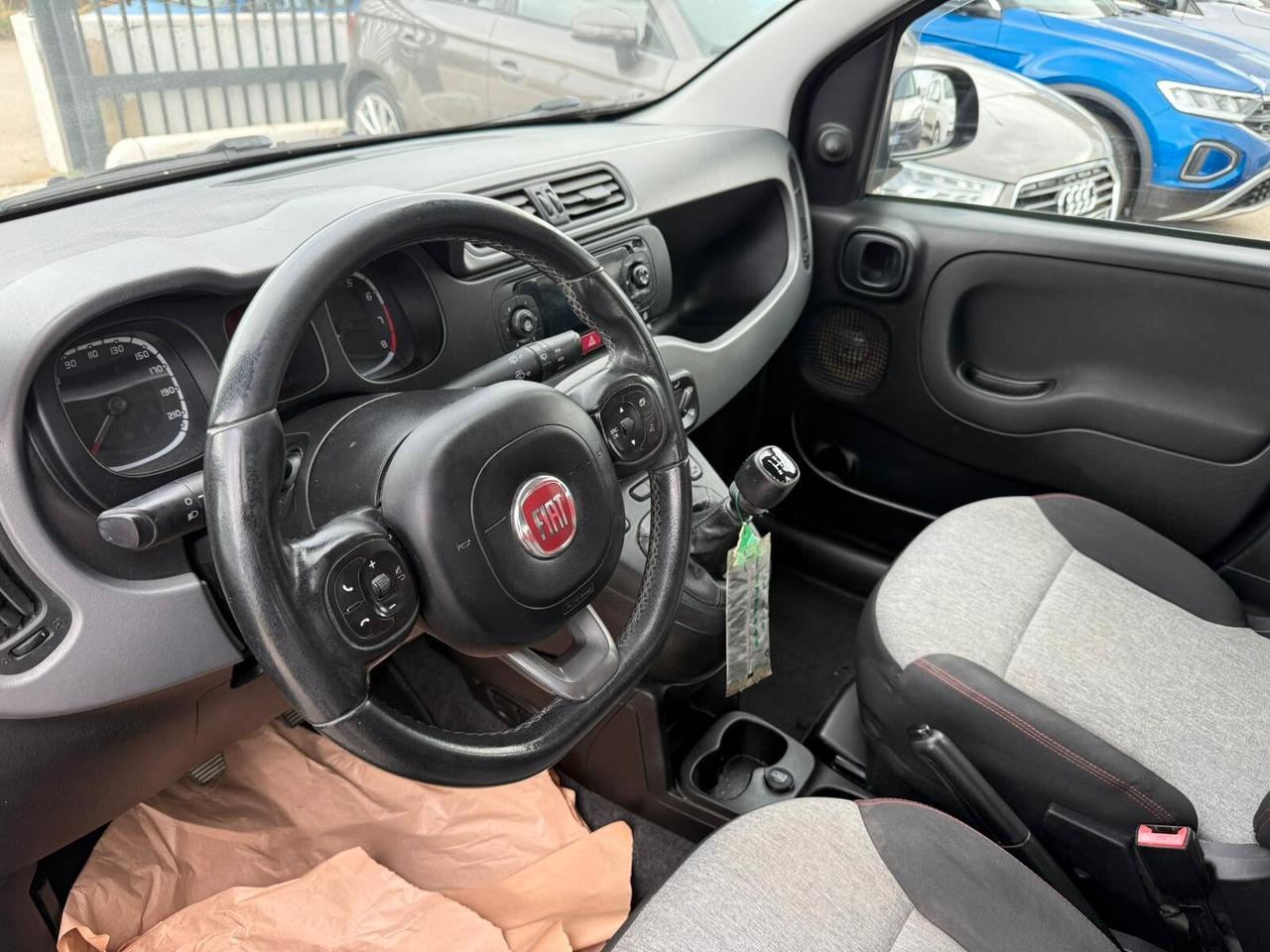 Fiat Panda 1.2 Connected by Wind