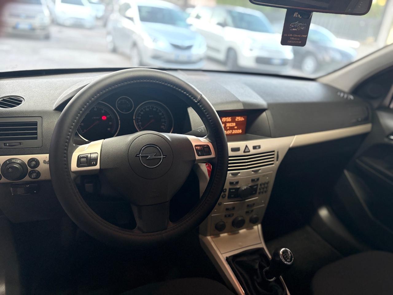 Opel Astra 1.4 16V GPL-TECH 5 porte Enjoy