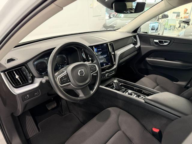 VOLVO XC60 B4 (d) AWD Geartronic Business Plus *Telecamera*