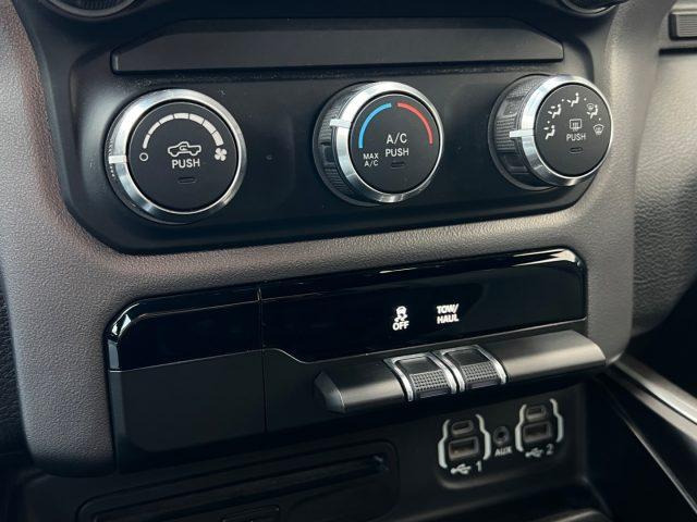 DODGE RAM 1500 5.7 V8 HEMI CREW CAB BIGHORN "NO IVA"