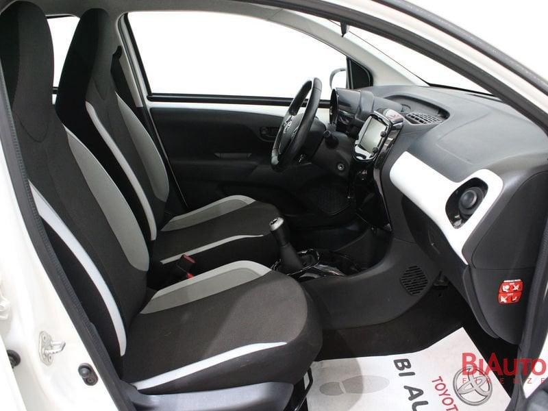 Toyota Aygo Aygo 5p 1.0 x-play my15