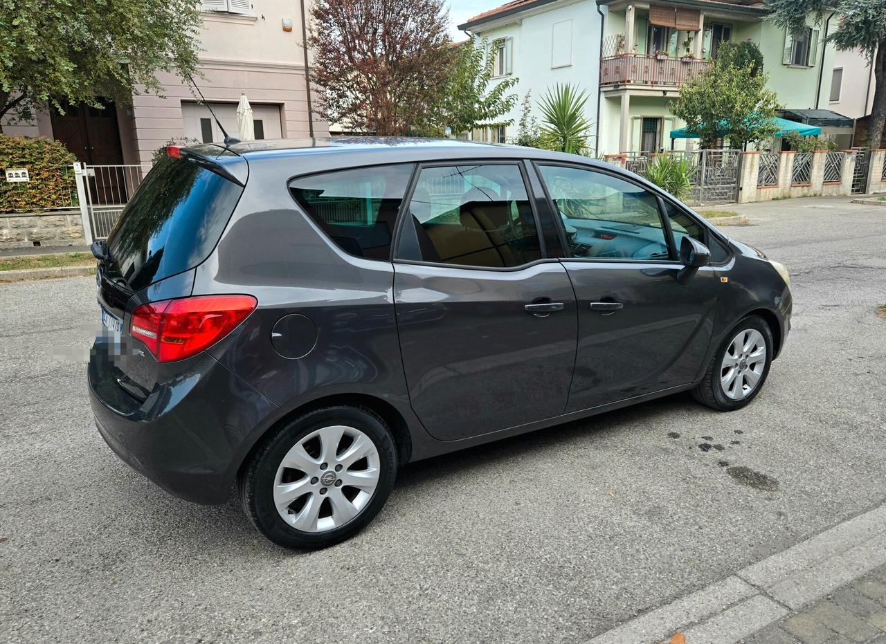 Opel Meriva 1.3 CDTI Elective
