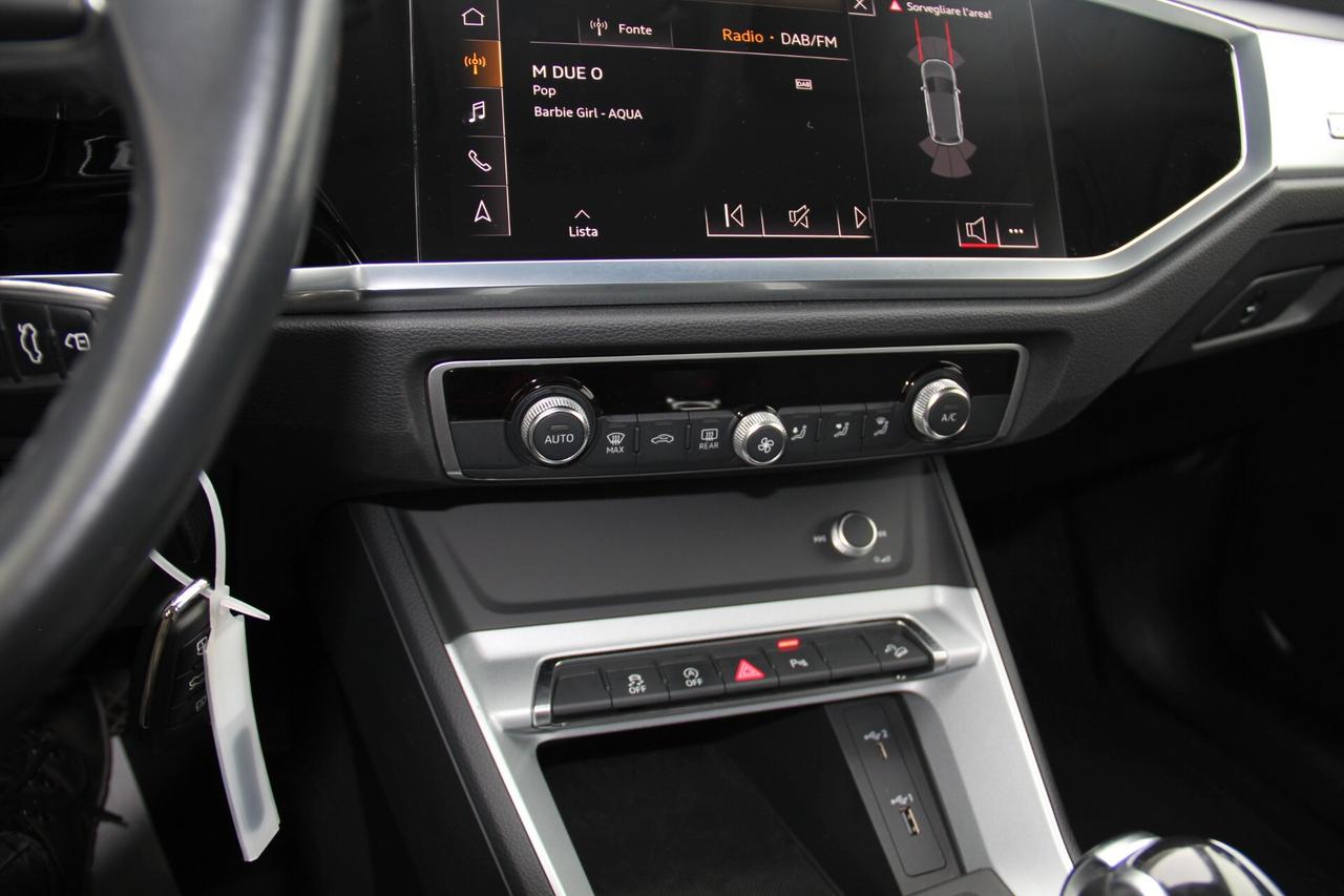 Audi Q3 TDI quattro S tronic Business Advanced (KW 110-CV150)