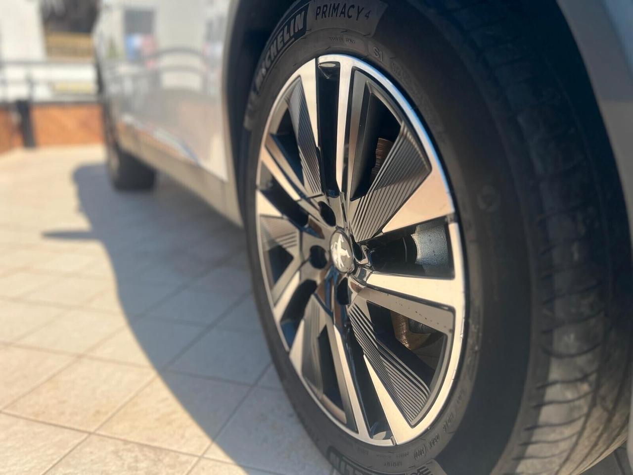 PEUGEOT e-2008 GT Line 100kW Unico proprietario - TETTO FULL LED KM 51.000