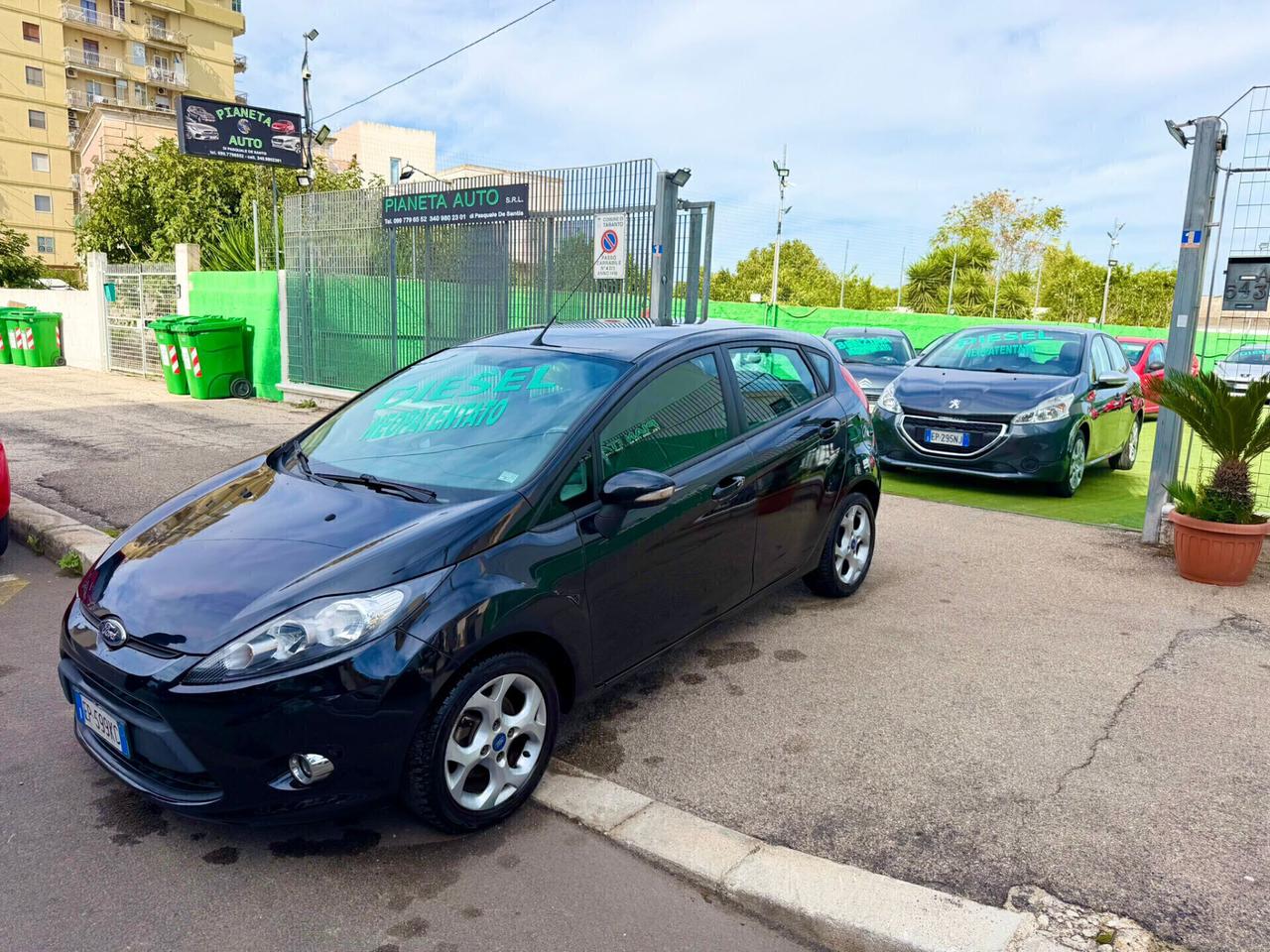 Ford Fiesta 1.4 TDCi DIESEL 70CV 5 porte - Anno 11/2012 - NEOPATENTATO