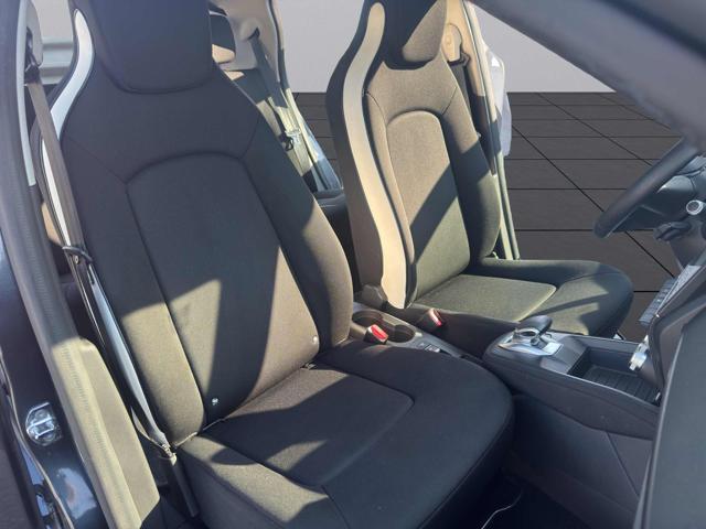 RENAULT ZOE R110-NAVI-SENSORI-CRUISE-FRENATA ASSISTITA-NAVI-